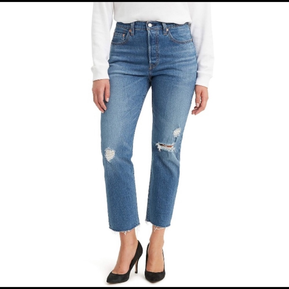 Levi's 501 Womens Distressed Button Fly Raw Hem Medium Wash Jeans Size 30